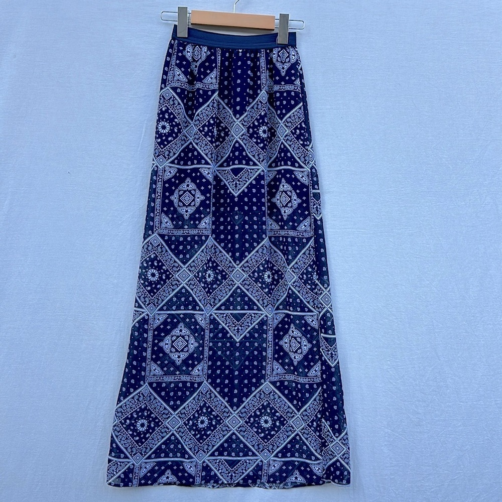 Divided Bandana Print Long Skirt